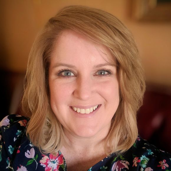 Meet your Posher, Amy - Picture 1 of 1